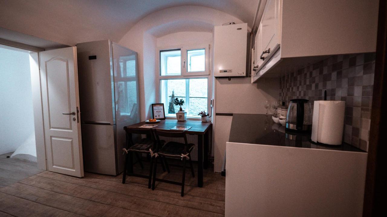 La Garcon Apartment Brasov Ngoại thất bức ảnh