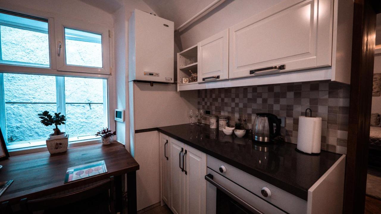 La Garcon Apartment Brasov Ngoại thất bức ảnh